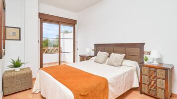 1 dormitorio, wifi, ropa de cama