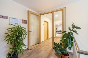 Interior - Comfort Double Room – Pension Clara Klipphausen (Klipphausen)