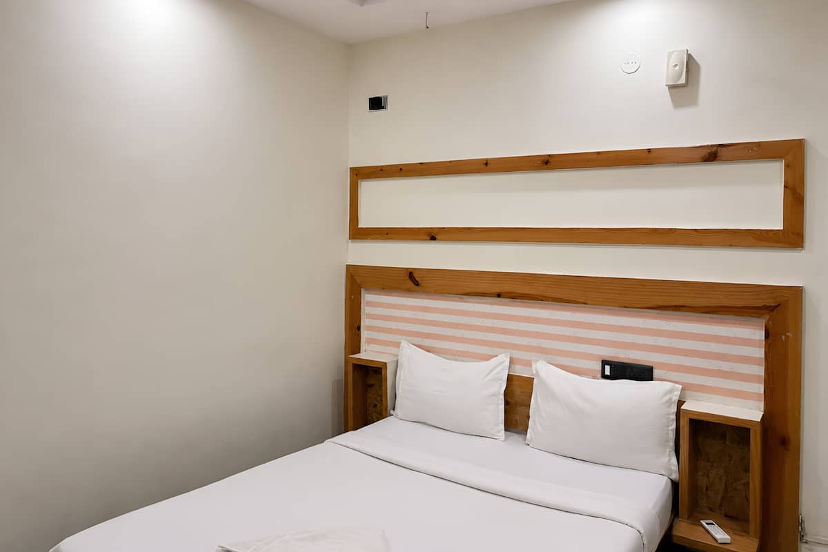 Standard Double Room, Air conditioning