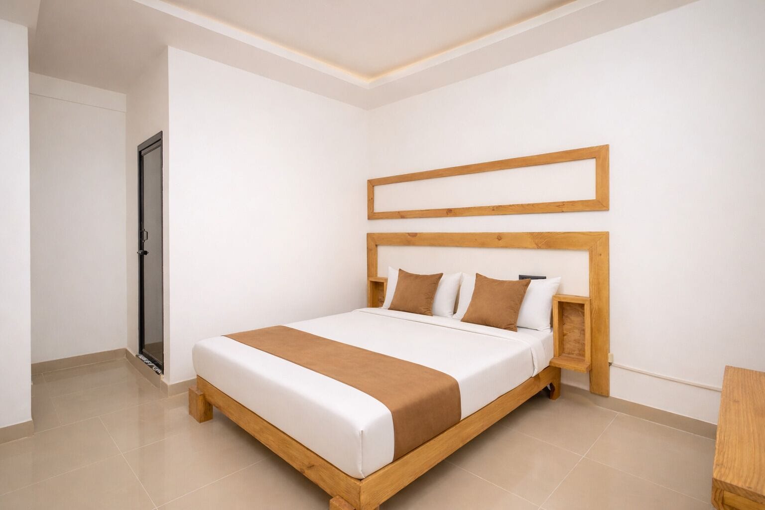 Deluxe tweepersoonskamer | Een bureau, gratis wifi