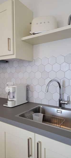 Suite | Exterior - Lorraine's Suites (Kefalonia)