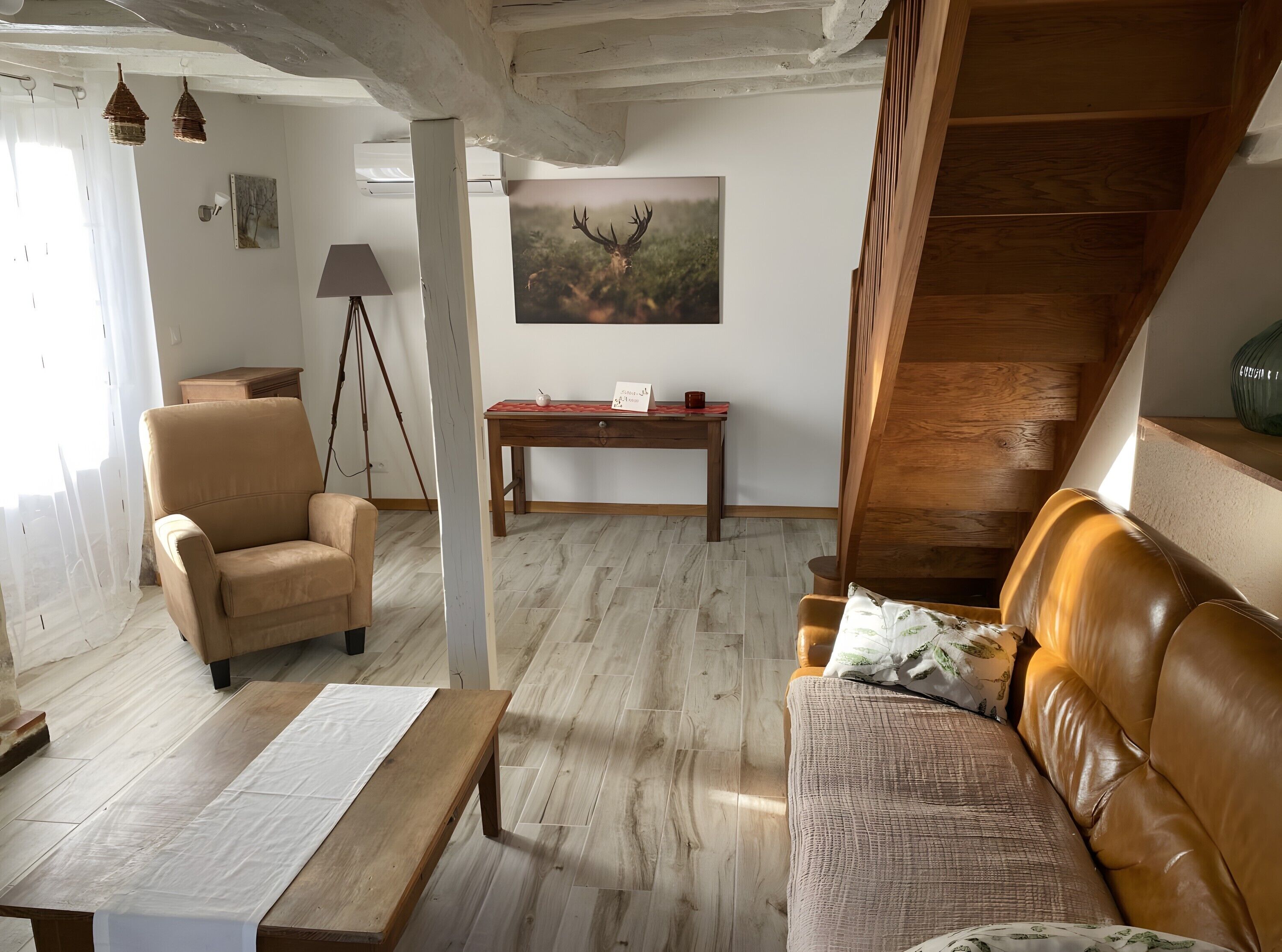 Televisie en een open haard