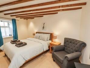 3 camere, con stile personalizzato, con arredamento individuale