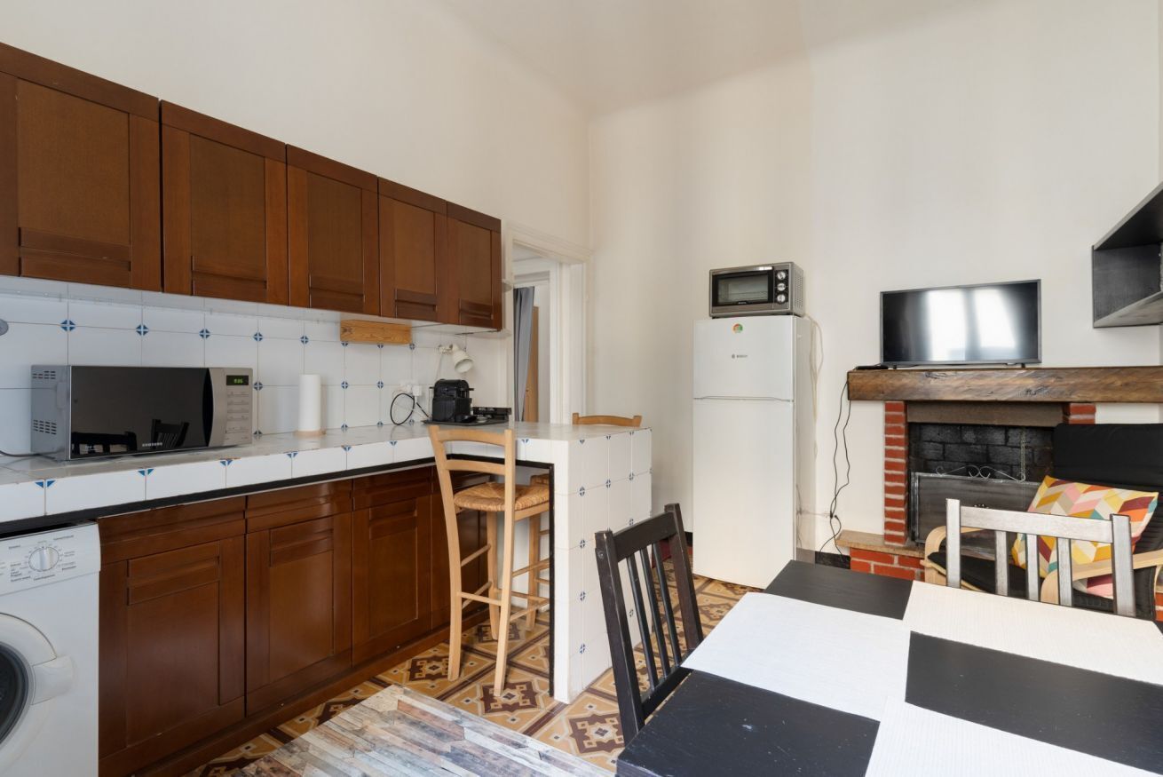 Fridge, microwave, dishwasher, toaster