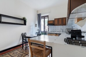 Fridge, microwave, dishwasher, toaster