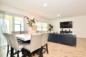 Interior - The Port Haven~ A Spacious 4/3 with Fenced in Yard & Game Room (Port St. Lucie)