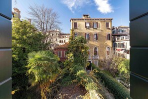 Exterior - "The David Residence" - Venice Luxury Apartment (Venice)
