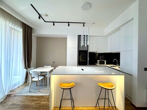 Dining - Stylish 2-bedroom sea view apartment in gorgeous Budva! (Budva)