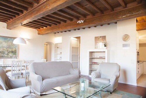 Tornabuoni Classic Apartment 