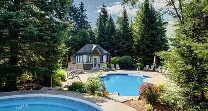 NEW Tremblant Chalet on the Golf - Private Hot Tub