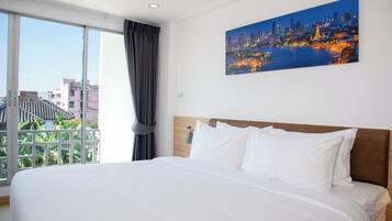 Superior Double Room, City View