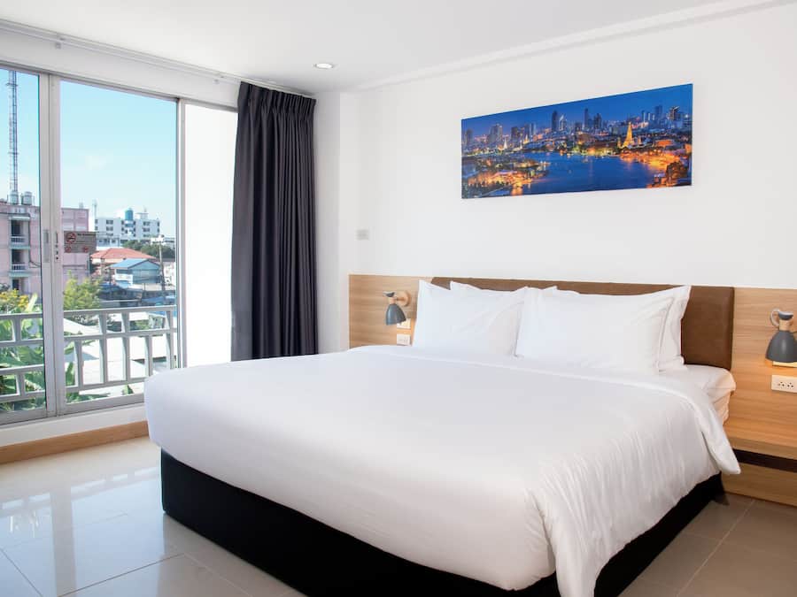 Superior Double Room, City View | Free WiFi