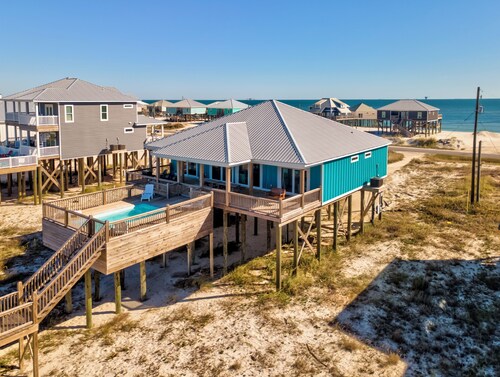 Beachfront Escape with Private Pool, Pet Friendly and Short Walk to Public Beach