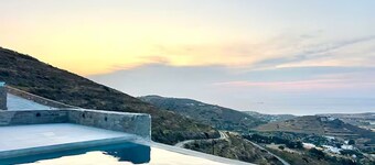 Villa & House Theasis