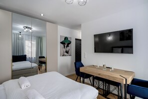Studio | Iron/ironing board, free WiFi - RentPlanet - Studio Oleśnicka (Wrocław)