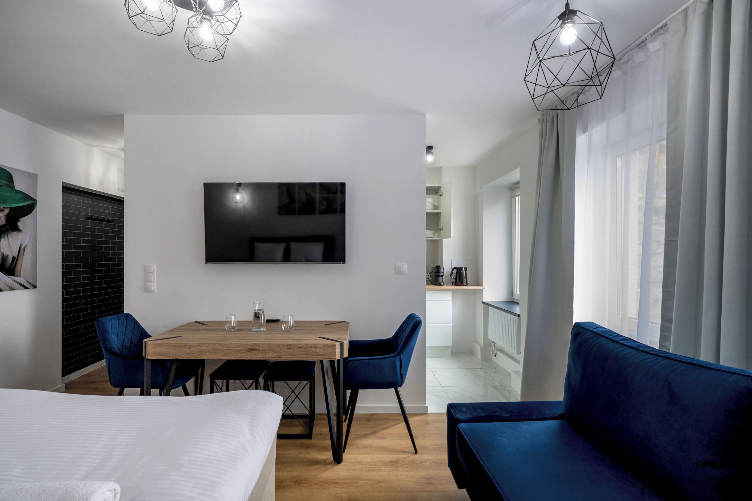 Studio | In-room dining