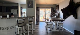 Navajo Dam Cabin, River Front, Fully Equipped "Bear Cabin"  Rents 1 - 6 guests