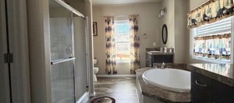 Navajo Dam Cabin, River Front, Fully Equipped "Bear Cabin"  Sleeps 1 - 6 guests