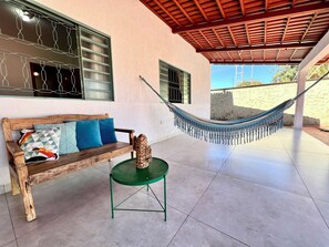 Living area - casa com piscina (Goiânia)
