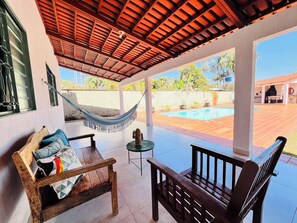 Living area - casa com piscina (Goiânia)