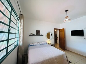 Free WiFi - casa com piscina (Goiânia)