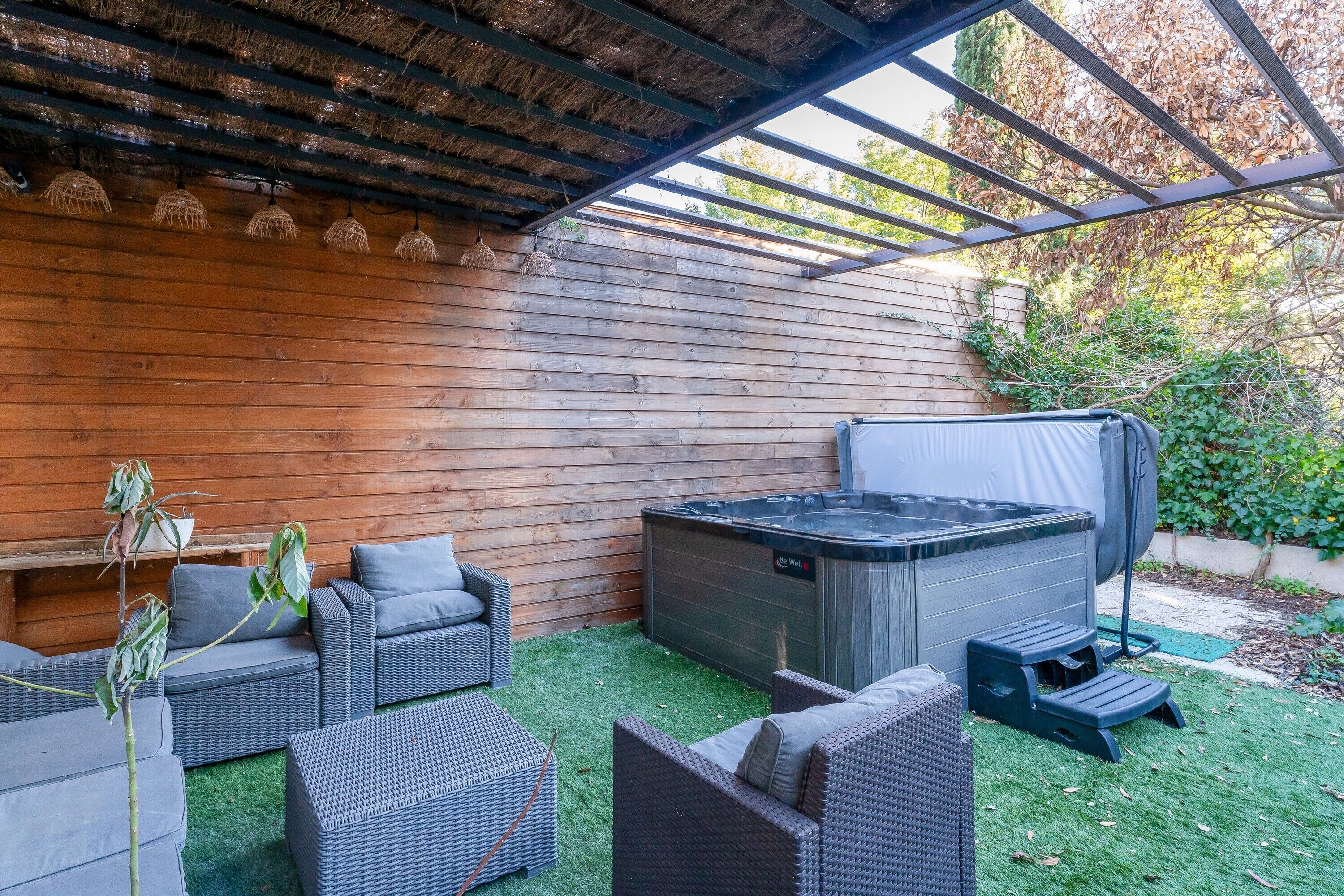 Bain à remous extérieur