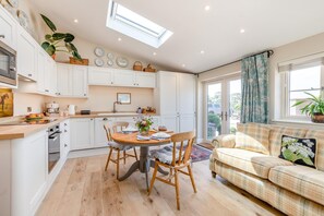 Interior - 1 Bed in Ashton (oc-p30484) (Ashton)