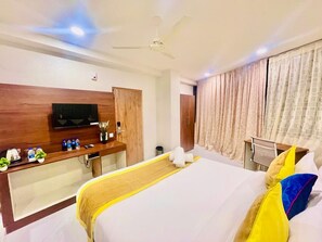 Deluxe Double Room, 1 King Bed - Hotel Sm Eagle Grand Airport Zone Hyd (Hyderabad)