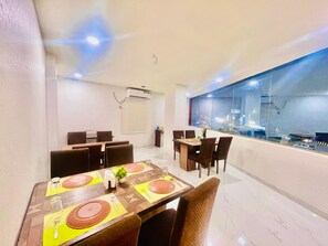 Restaurant - Hotel Sm Eagle Grand Airport Zone Hyd (Hyderabad)