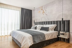 5 bedrooms, travel cot, free WiFi - Luxury Seaview Villa with Jacuzzi (Dalmatia County)