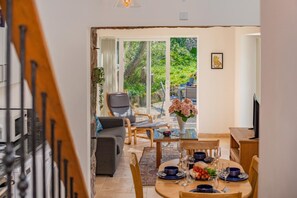 Dining - 2 Bed in Pendeen (oc-s30736) (Pendeen)