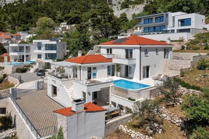 Exterior - Luxury Villa in Baška Voda (Baška Voda)