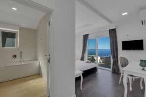 5 bedrooms, travel cot, free WiFi - Luxury Villa in Baška Voda (Baška Voda)