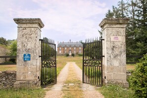 Property grounds - Château du Perray – Comtesse Suite Room with Shared Pool (Saint-Mars-du-Désert)