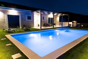 Pool - Tranquil Holiday Home with in Stankovci (Stankovci)