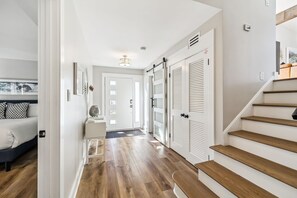Interior - Spacious Family Retreat w/ Pool, LSV, 7 Bikes, & Dog Friendly Fenced Yard w/BBQ (Dune Allen)