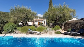 Unclassified image, 5 of 108, button - Spartilas Villas (Corfu)