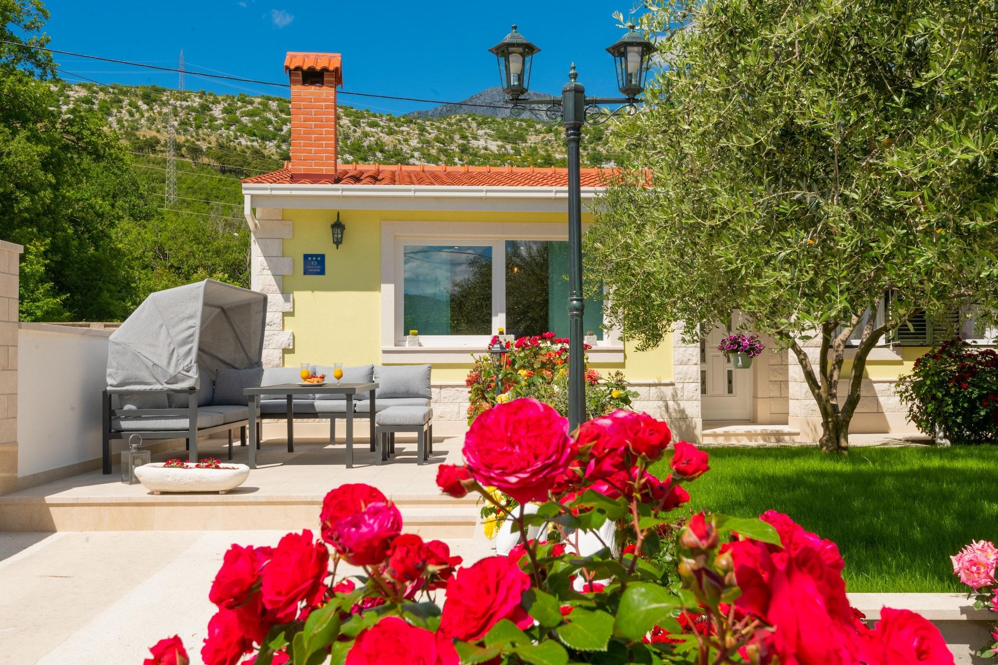 Extérieur maison de vacances [été]