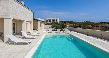 Villa Royal Stone avec piscine Ă Jezera