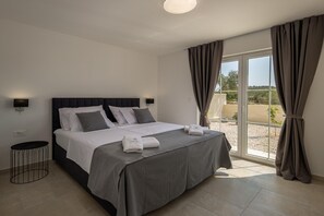 Desk, iron/ironing board, travel crib, free WiFi