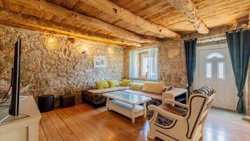 Smart-TV, Kamin