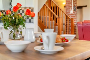 Dining - 3 Bed in Stibb (oc-s30912) (Stibb)