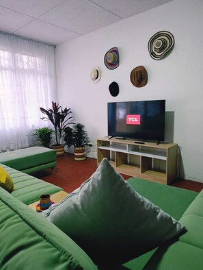 Living area - Colitalia Apartments (Bogotá)