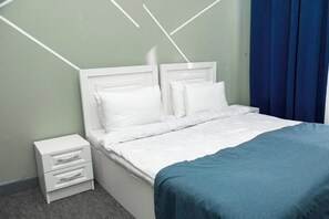 Caja de seguridad en la habitación y sistema de insonorización