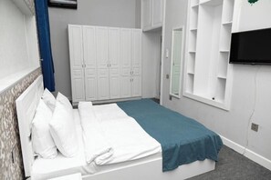 Chambre Triple Classique, vue ville
