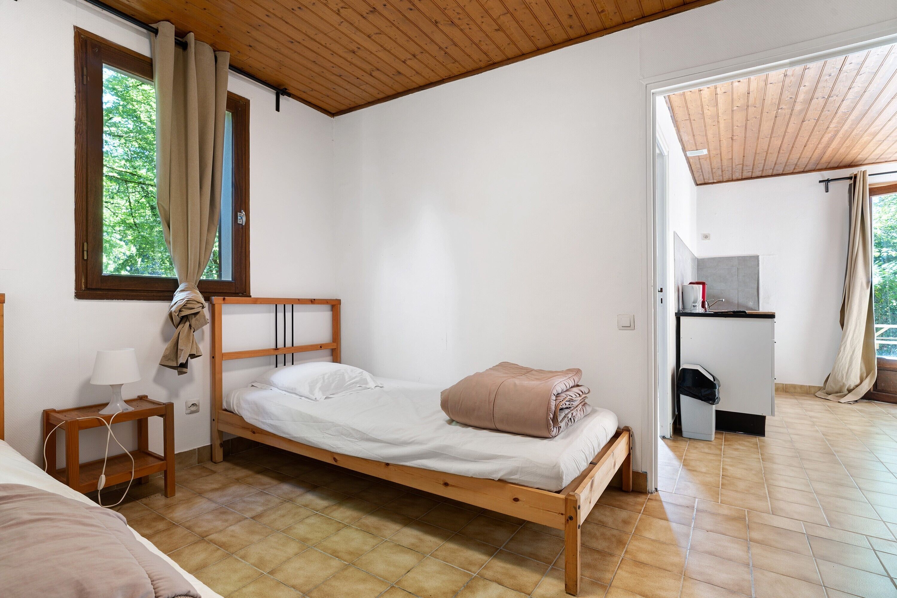 Planxa i posts de planxar i wifi 