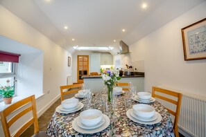 Dining - 3 Bed in Llanfwrog (oc-f31055) (Llanfaethlu)