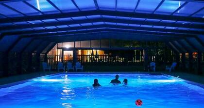 Maison de vacances « 7 personnes » avec piscine partagée