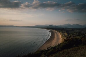 Beach - 4 Bed in Pwllheli (oc-s30954) (Pwllheli)