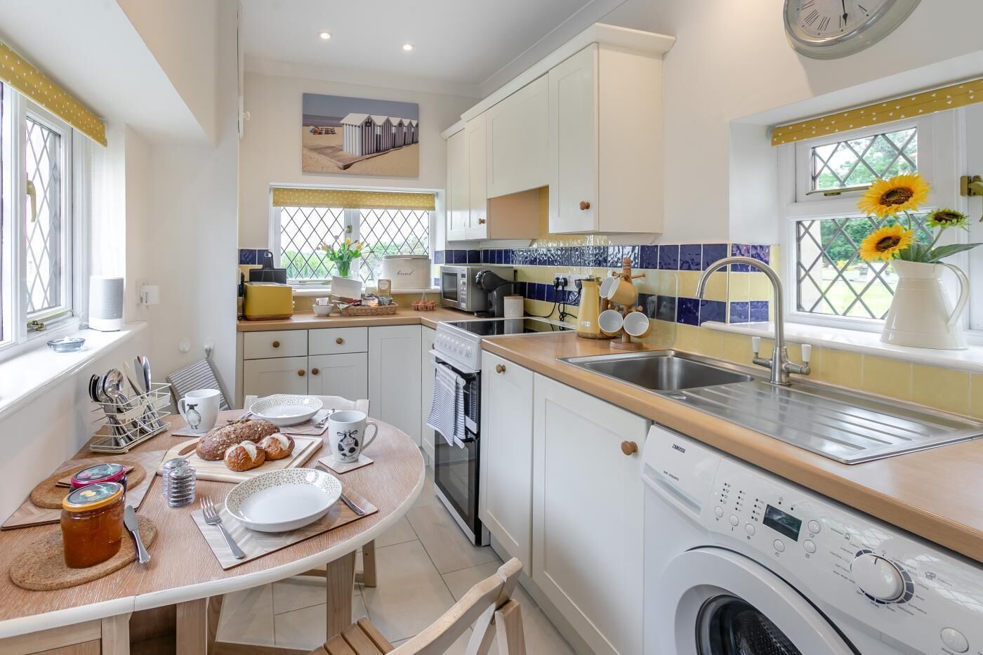 Oven, cookware/dishes/utensils